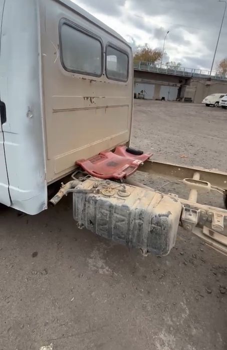 Пластиковый бензобак на Газель карбюратор