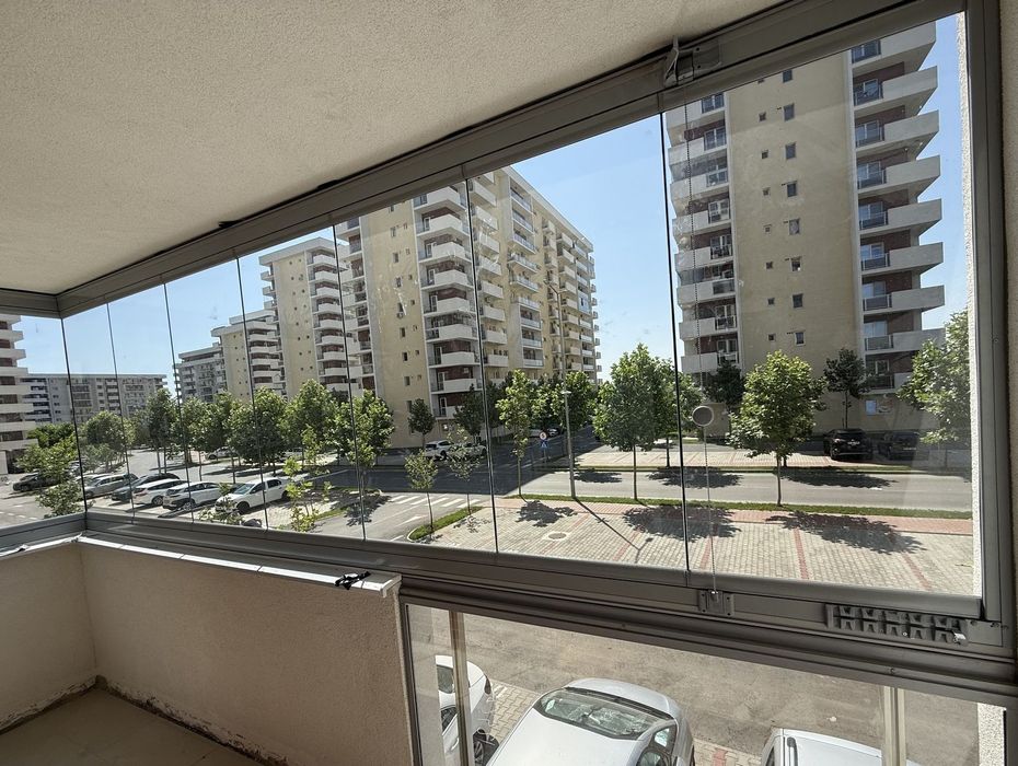 Inchidere cu sticla pliabila pentru balcon, foisor sau terasa