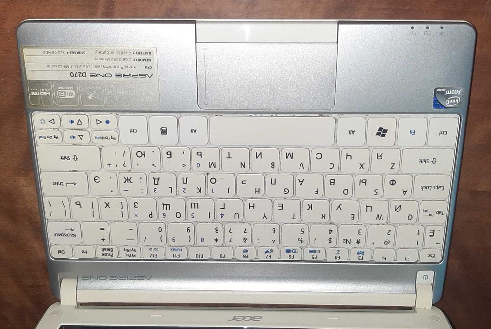 Нетбук Acer One D270 с коробкой