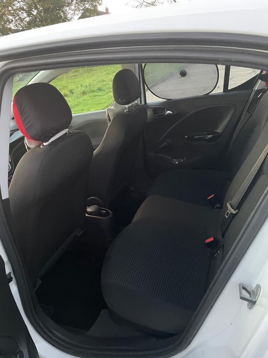 Vând Opel Corsa E