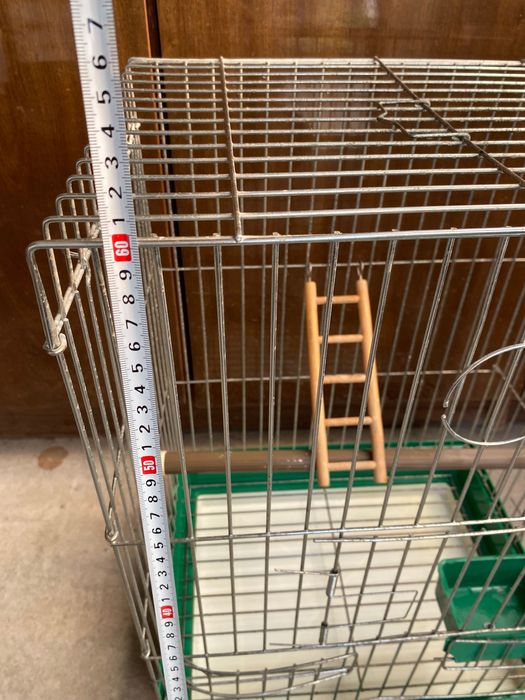 Продавам клетка за папагали