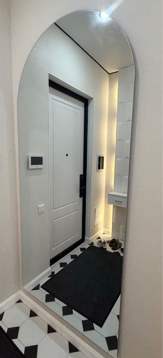 Зеркало настенное