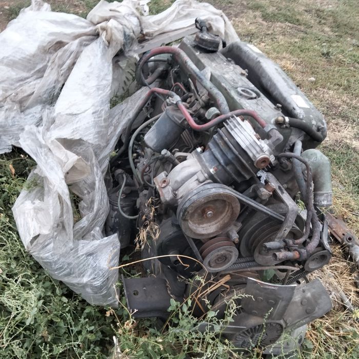 Двигатель на Мерседес 814