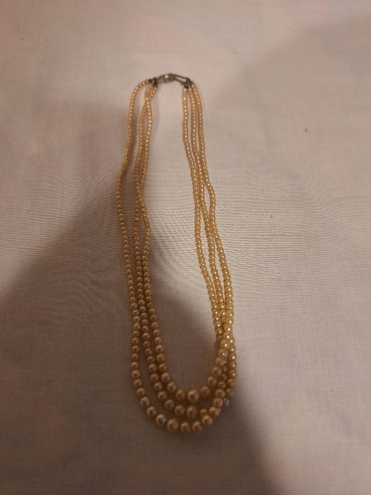 1940 перлени колиета с сребърни закопчалки