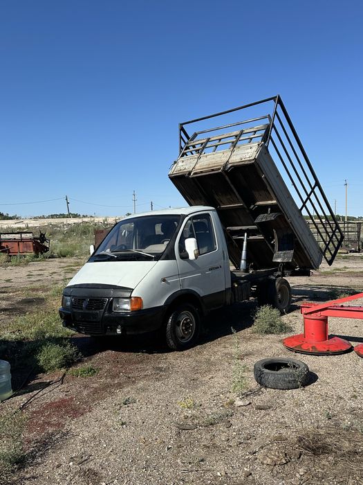 Газель самосвал.