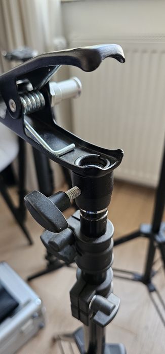 Cleme Manfrotto 275