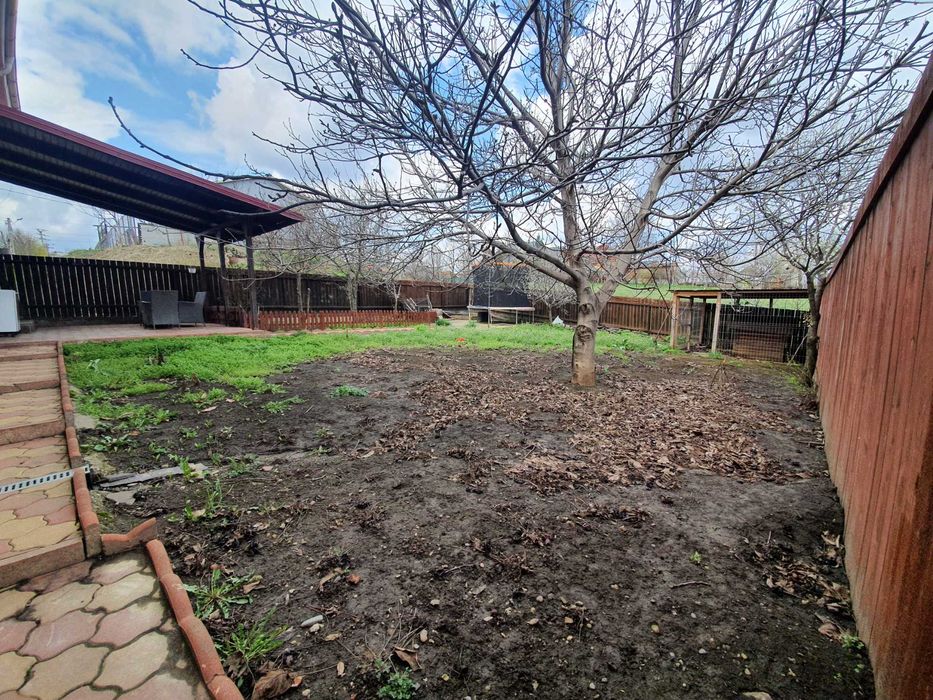 Casă de vânzare 4 cam. în loc Vaslui