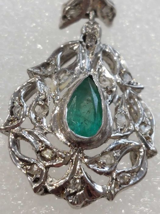 Стари дамски златни обеци с изумруд и диаманти;злато, златен ,златна