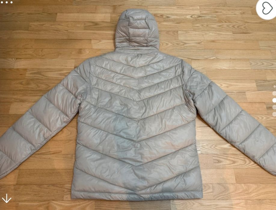 Geaca GUESS ORIGINALA noua cu eticheta
