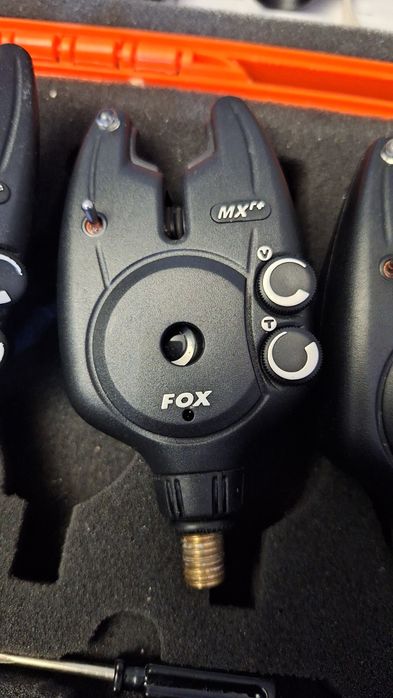 Delphin Bomber Spod,Fox mxr+