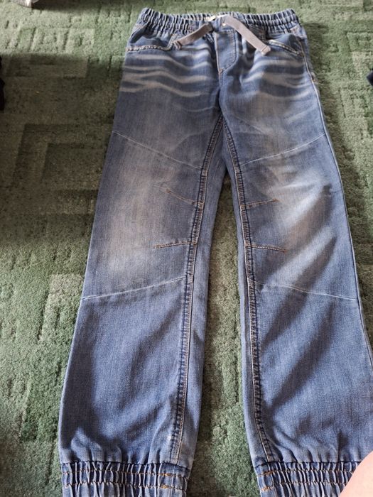 Продам детские вещи