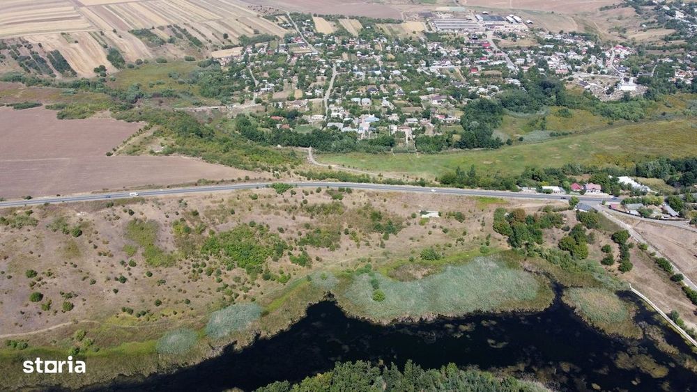 Teren langa lac Naipu