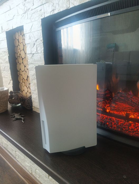PlayStation 5 с 2 джостиками