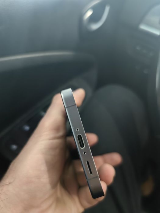 Samsung Galaxy S24 FE,8G RAM, 256GB, Aspect 10/10