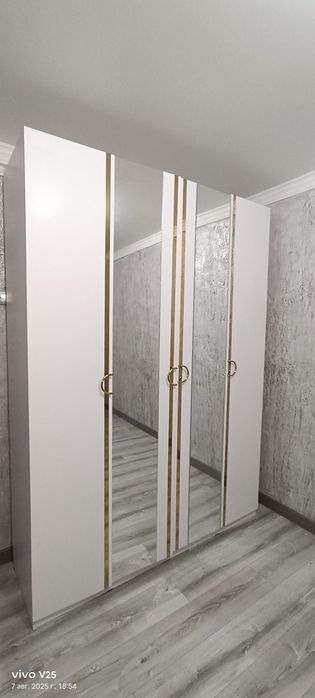 Продам новый шкаф