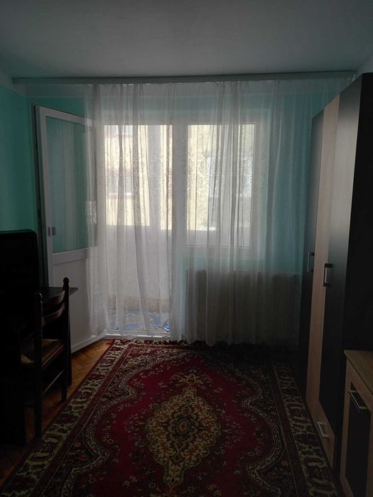 Apartament cu o camera de inchiriat