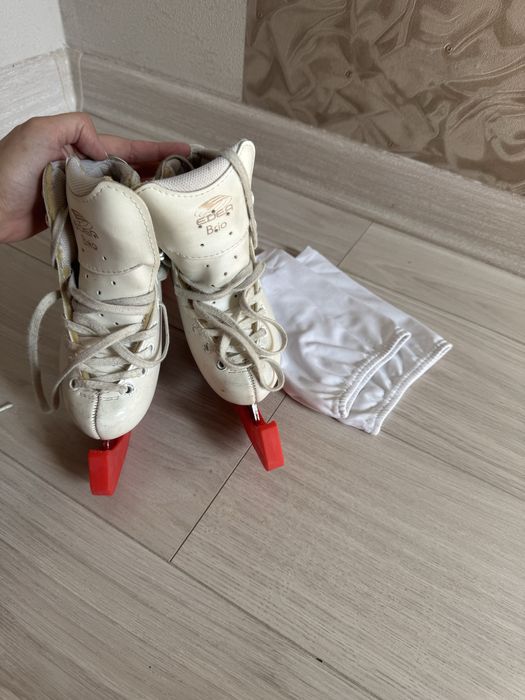 Коньки фигурные профессиональные