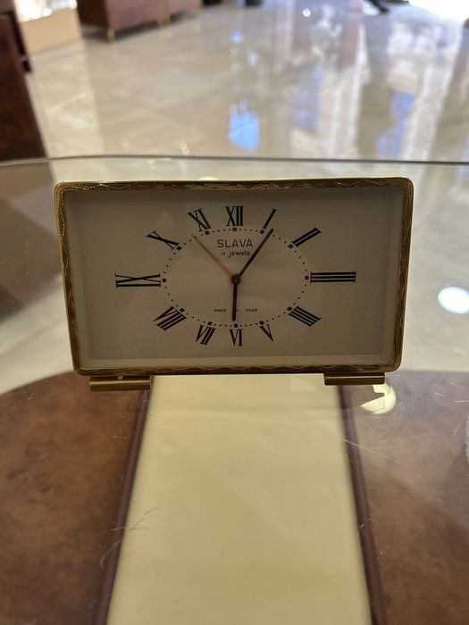 Часовник Будилник Слава. Много запазен