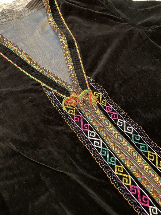 Продам чапан женский!