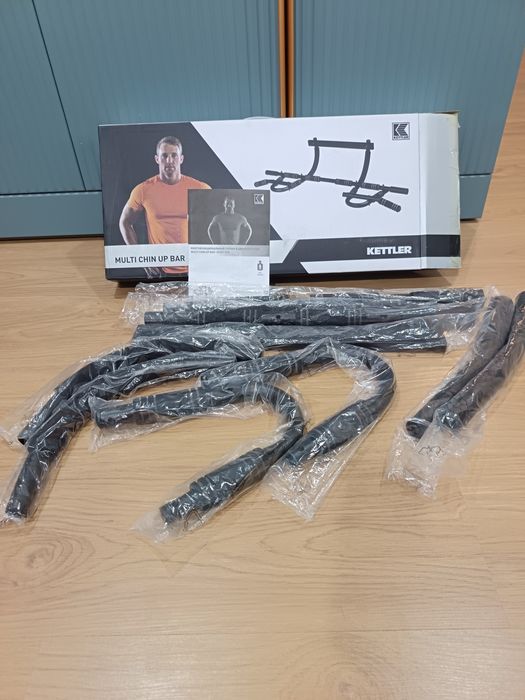 Продам турник в дверной проём