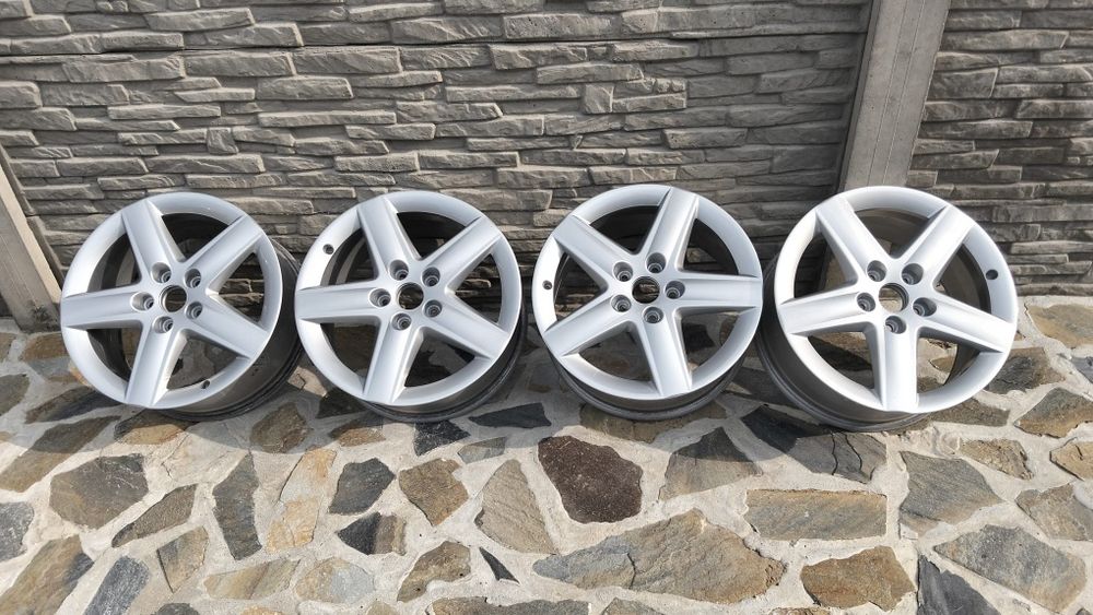 Jane Originale Audi 17