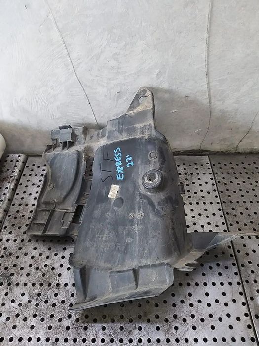 Element inchidere carenaj stanga fata renault express 2022 638313975r