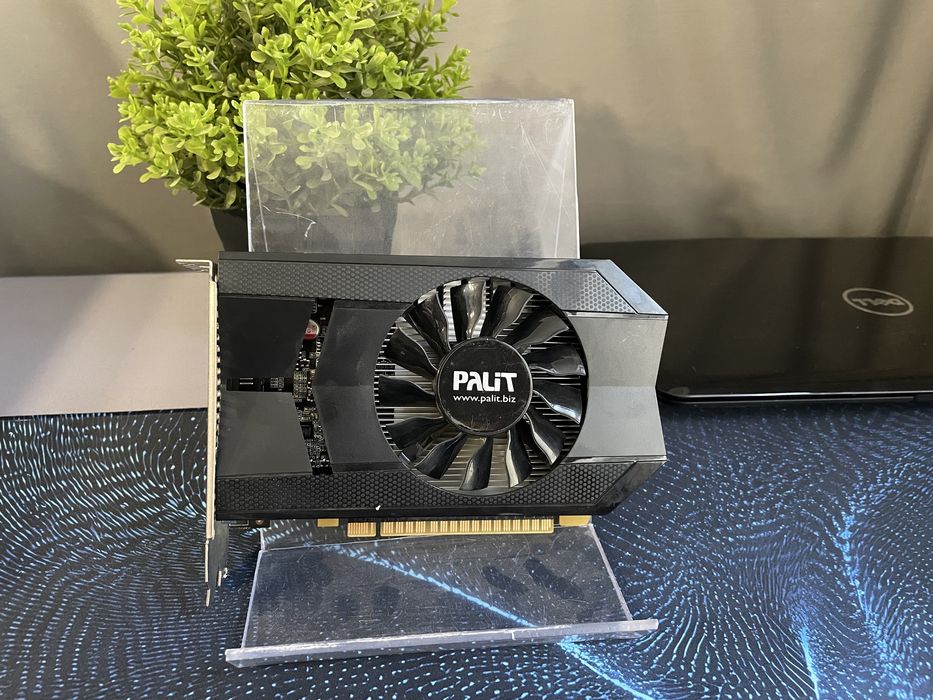 Видеокарта Palit GTX/RTX