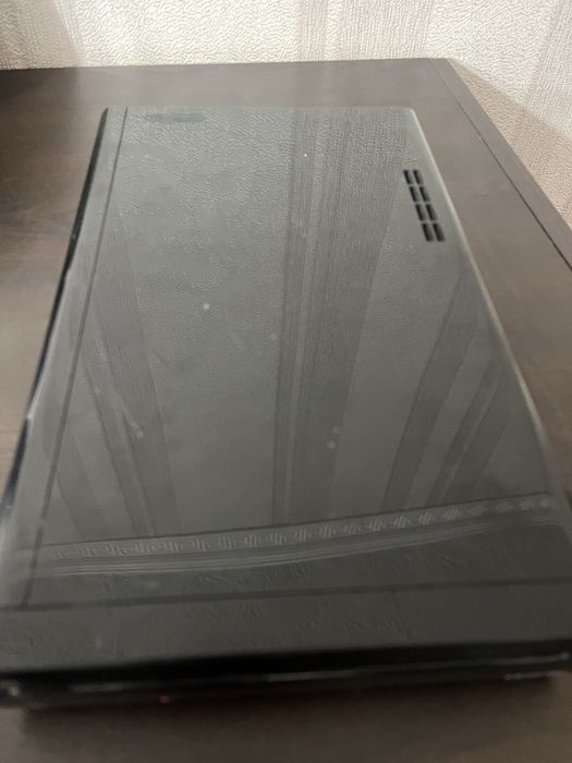 Wii U конзола с един диск към нея