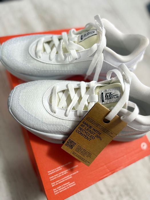 Adidaș Nike autentici în stare perfectă,complect nepurtați