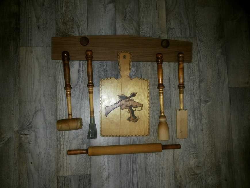 Кухонный набор из дерева