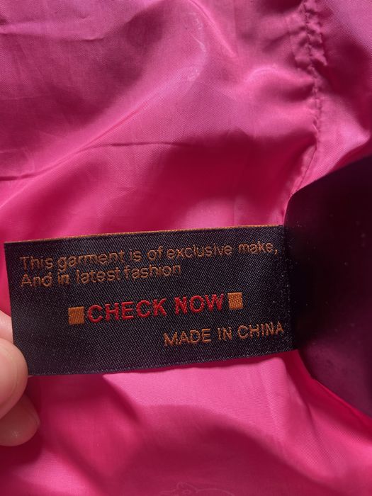 Куртка женский сотилади С размер