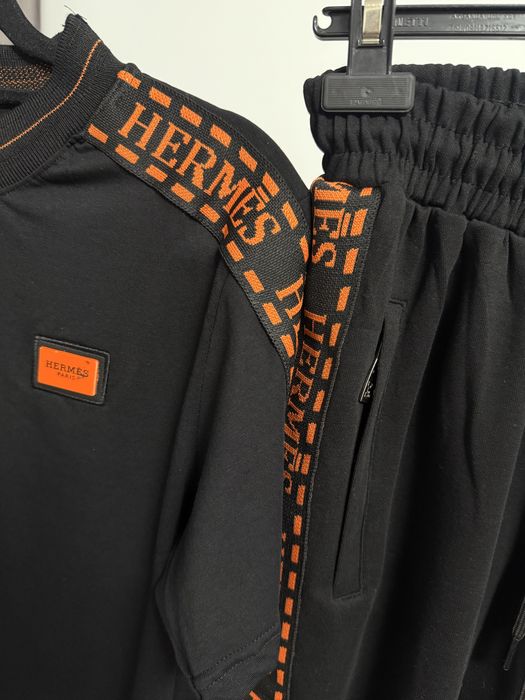 Compleu HERMES super calitate