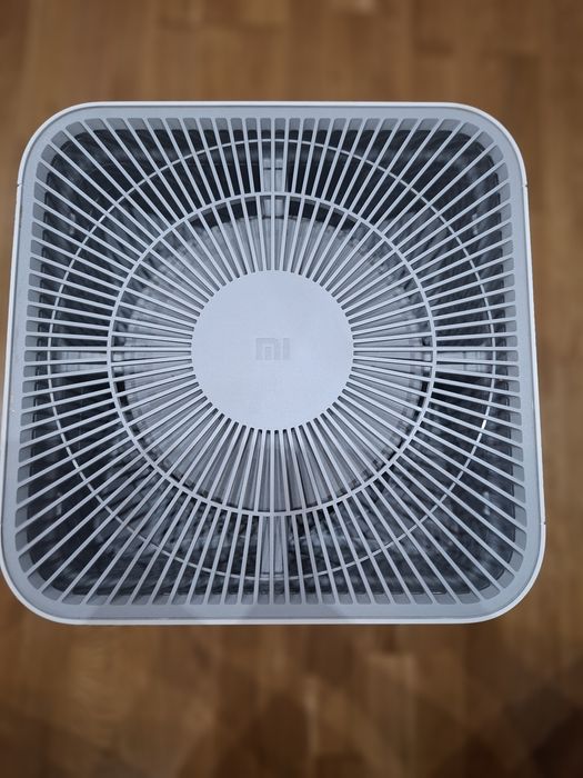 Purificator de aier NI NOU