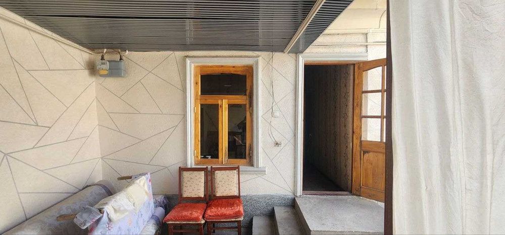 Samarqand darvoza Macro tomonda 4 xonali uy — 2.31 sotix
