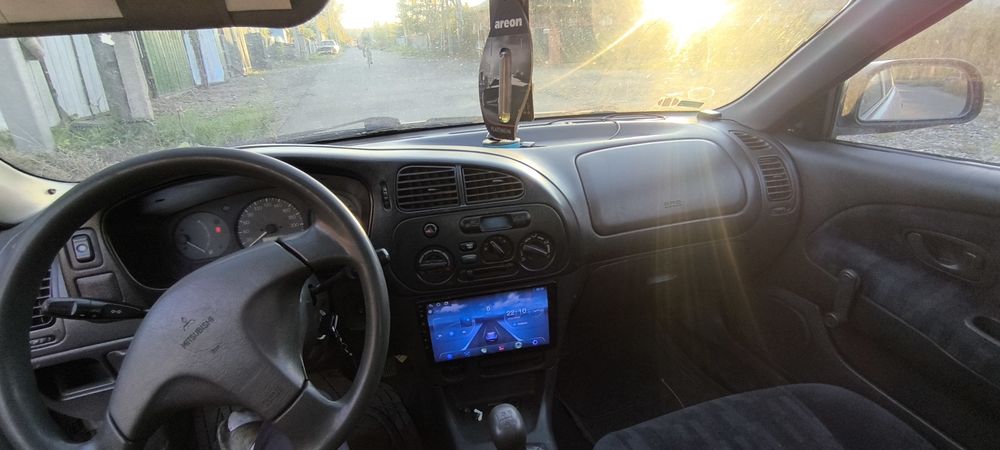Mitsubishi lancer