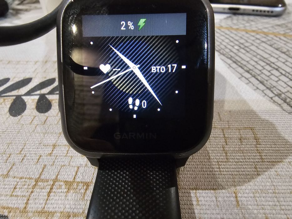 Часовник Garmin venu music