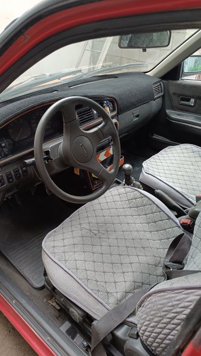 Продам машину Mazda 626