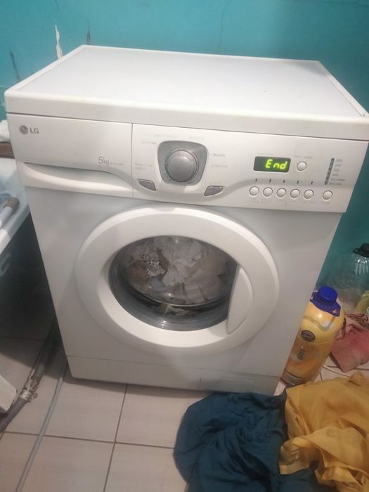Продам стиральную машинку
