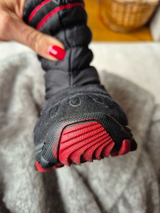 Детски апрески/ботуши Viking номера 23, 24, 33