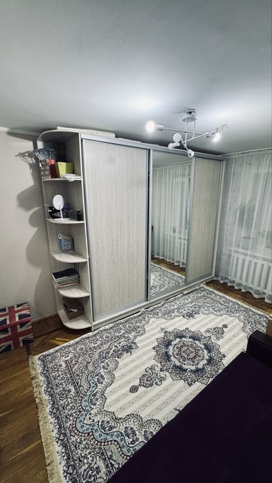 Продам 2-хкомн кв р-н Автопарк