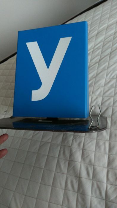 Магнитна табела за учебен автомобил