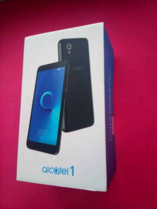 Telefon ALCATEL memorie 8gb - NOU nefolosit