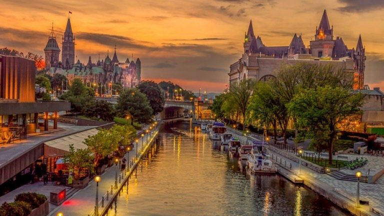 Канадага виза олиш ҳизмати