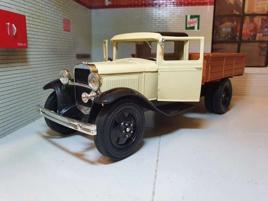 Ford AA 1:24 Motormax