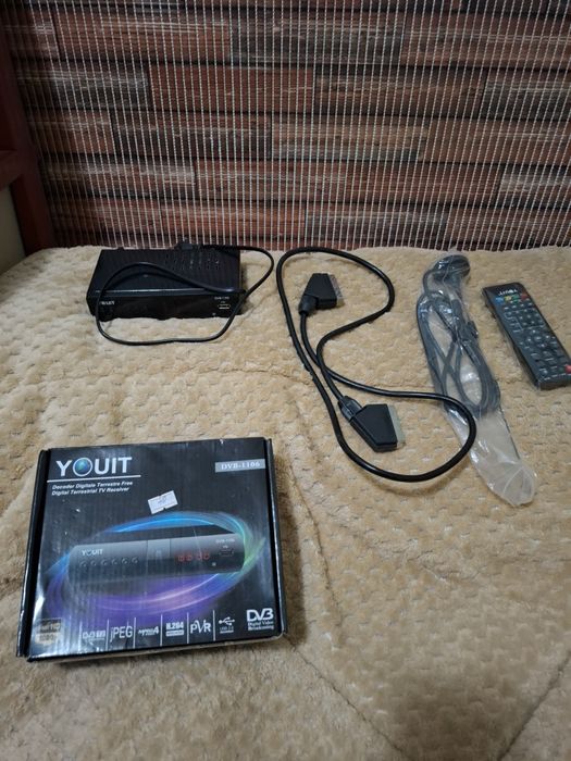 Продавам декодер YOUIT