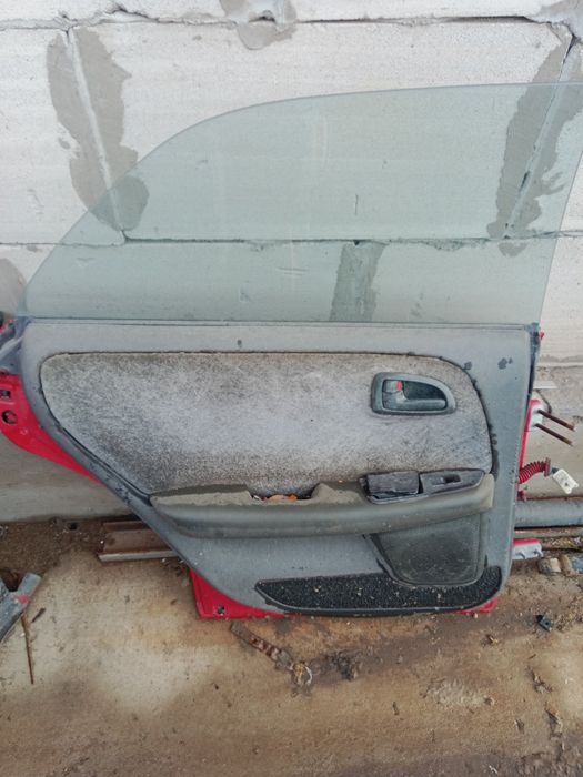 Двери Тойота Марк 2,  90 кузов