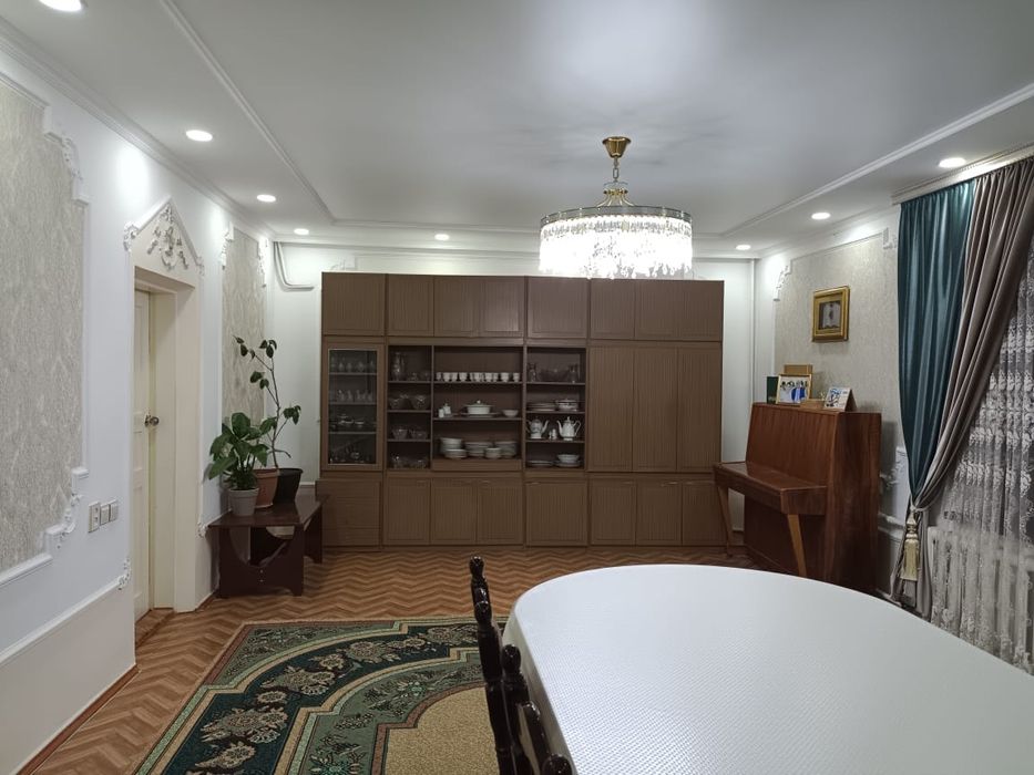 Стенка б/у производство: Германия