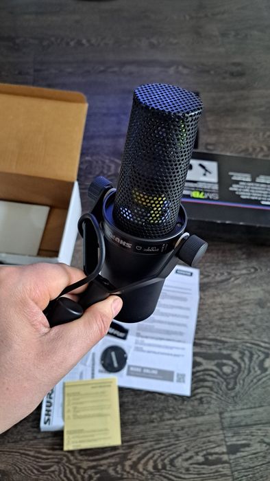 Микрофон Shure SM7B.