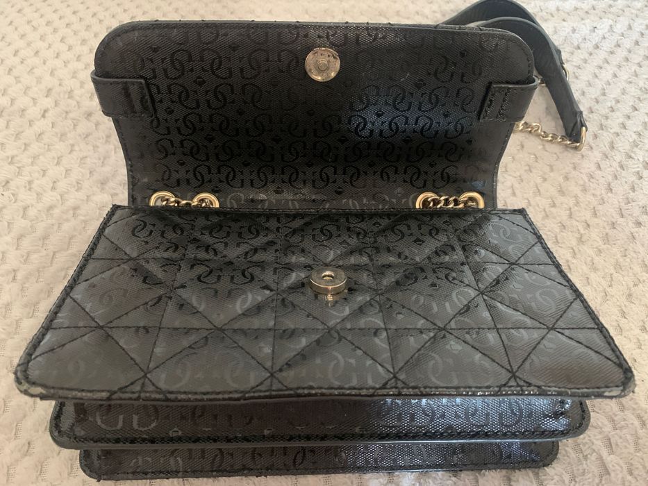 Guess оригинална чанта