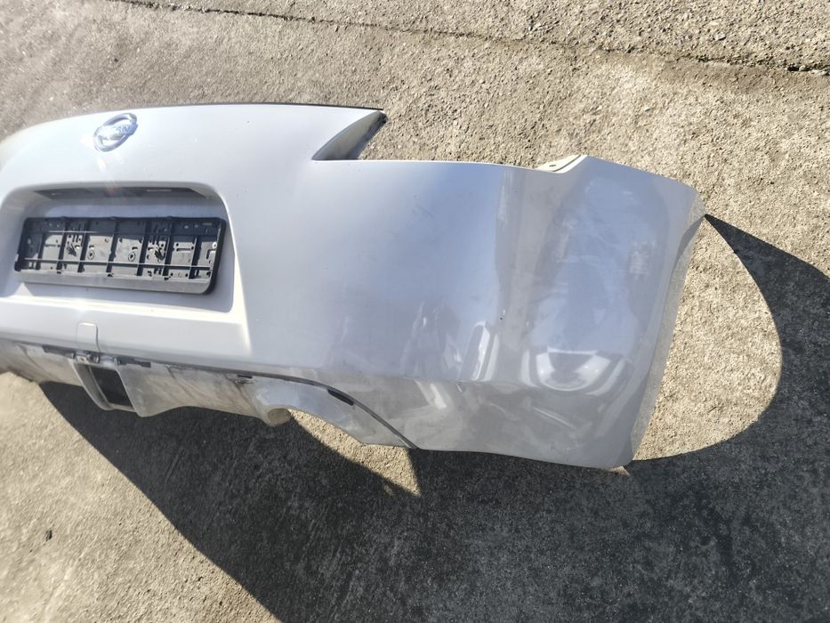 Нисан 370z задна броня и стоп